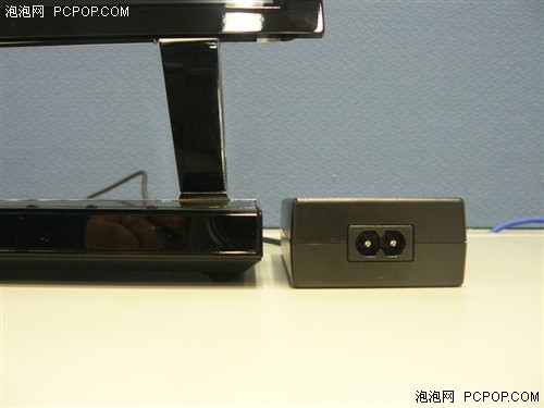 11寸售价20万!索尼OLED电视暴力拆解