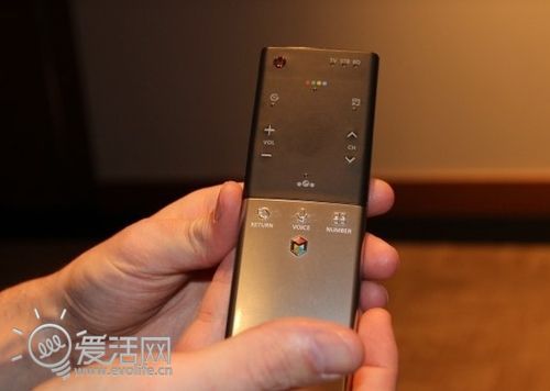 未来遥控器长啥样?三星智能万用遥控器赏