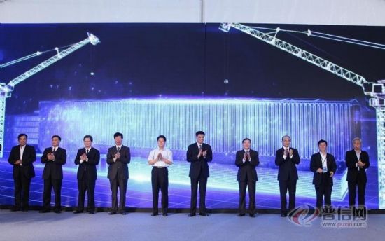 大陆面板业,对台上演弯道超车