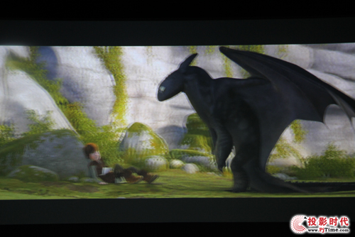 明基投影机MX806ST首测——支持全3D