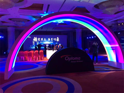 激光光源工程投影机新品ZU650