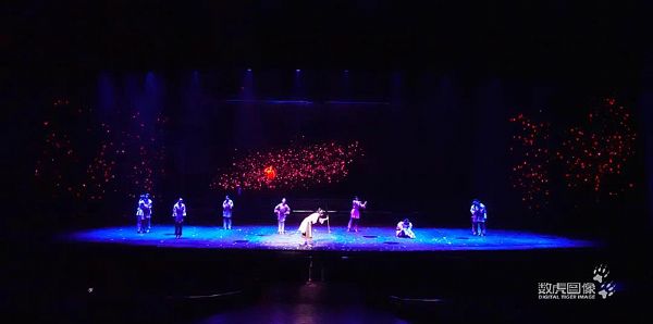 大型多媒体演艺《龙乡水里 贵秀》 一场沉浸式盛世欢歌