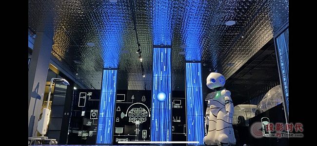 与上海精研畅游高科技规划馆,沉浸式触摸屏助力人机互动