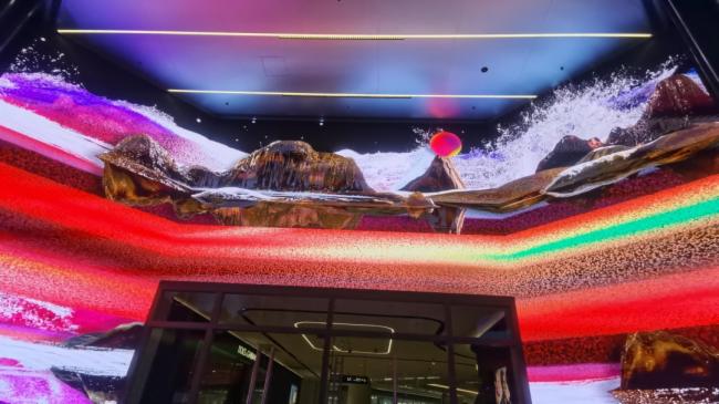 康硕展“水晶魔方”助力上海中信泰富广场焕新回归