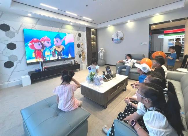 你最最最可爱!跟LEDMAN雷曼巨幕一起保卫童心!