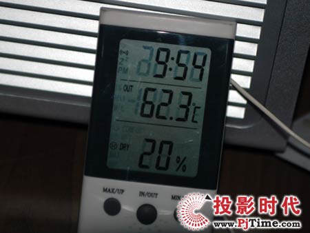 示创cinetron HD-900 LCOS家用投影机散热接口