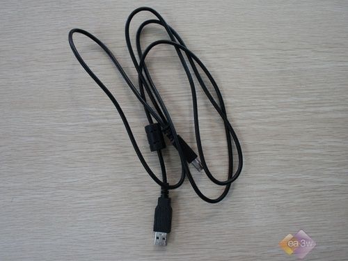 PK蓝光播放器 联想天影V视播放机实评
