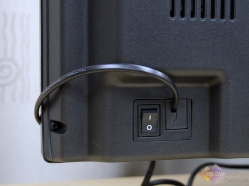 新性价比王？长虹LT42710FHD液晶深评
