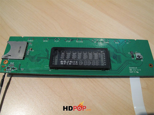 TViX M-6600N高清播放器拆解：VFD显示屏