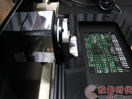 LG 55LX9500-CA 3D液晶电视