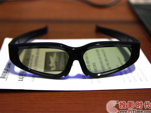 主动快门式3D眼镜