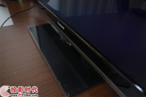 进军不闪3D 长虹3DTV46860i互联网电视首测_精致细节与附件