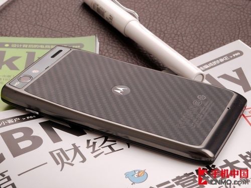 XT910max 3999Ԫ 