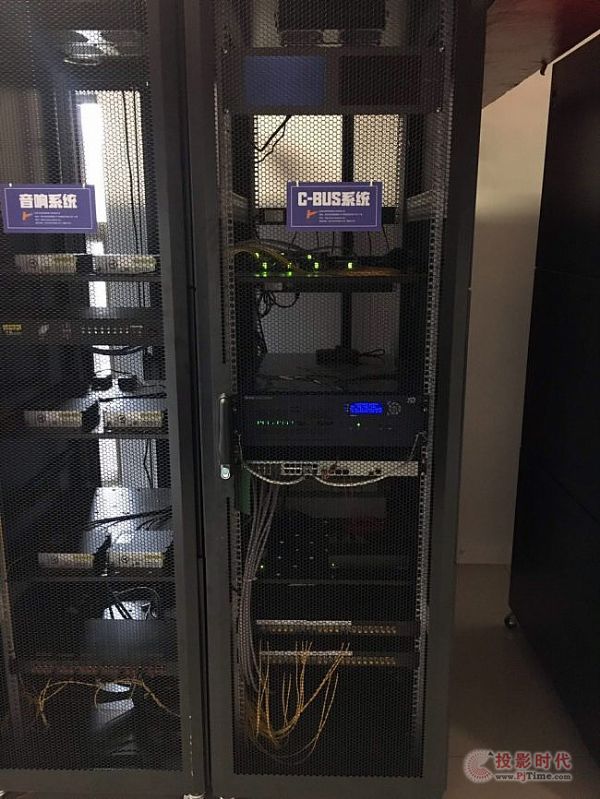 赢康点亮丹鹤楼 打造光影韵味古城