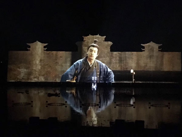 一城一史 赢康助阵韩城《大河之魂》大型灯光水景音乐秀