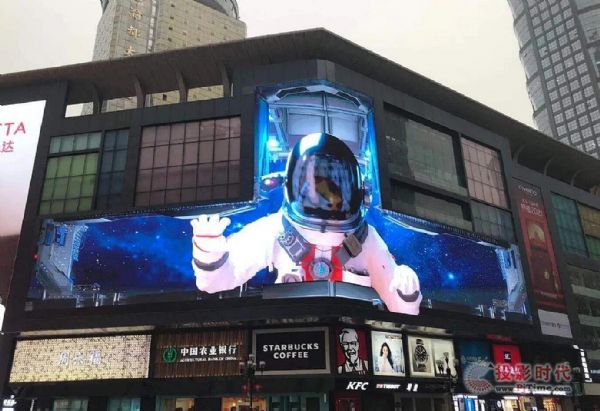 LED屏显机遇：网红经济驱动下的商业逻辑转换