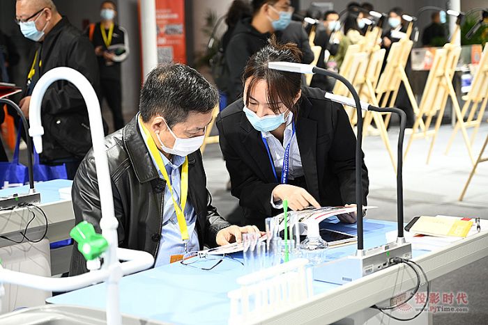吉星无线全录播实训系统全力出击第80届中国教装展