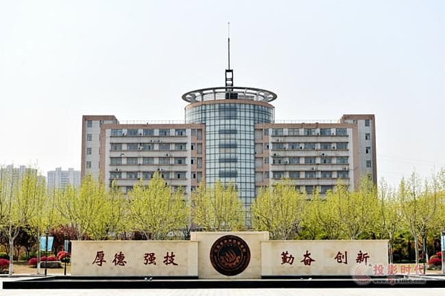 深圳锐取 | 理实一体！一室多用？这些实训教室厉害了