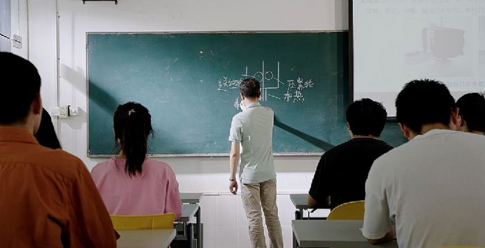 培养新时代职业教育人才，这所高职院校做对了什么？
