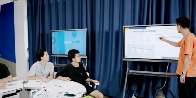 培养新时代职业教育人才，这所高职院校做对了什么？