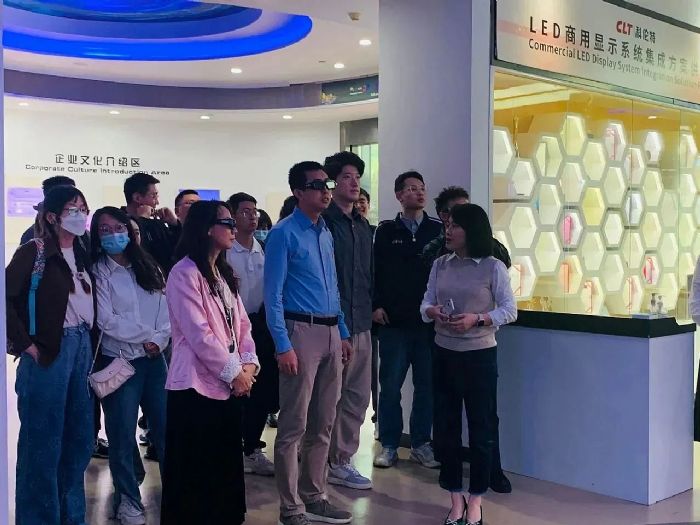 复兴之梦，梦在不息 清华大学莘莘学子走进科伦特